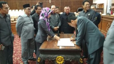 Photo of DPRD Provinsi Bengkulu Tutup Masa Persidangan ke I Tahun 2018