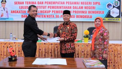 Photo of Gubernur Rohidin Mersyah Minta ASN IPDN Angkatan XXV Segera Beradaptasi Dengan Lingkungan Kerja