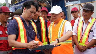 Photo of Dobrak Keterisolasian Bengkulu, Gubernur Rohidin Bangun Infrastruktur Jalan Penghubung