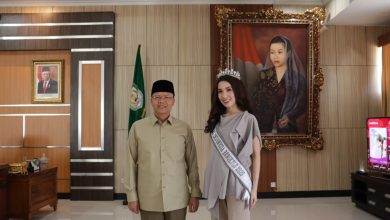 Photo of Gubernur Minta Belinda Harumkan Nama Bumi Rafflesia Ini
