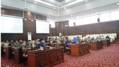 Photo of DPRD Provinsi Bengkulu Dengarkan Penyampaian Gubernur Terkait Usulan 2 Raperda