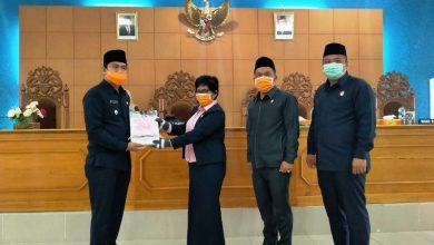 Photo of Paripurna DPRD Bengkulu Utara, Bupati Sampaikan Nota Pengantar LKPJ 2019