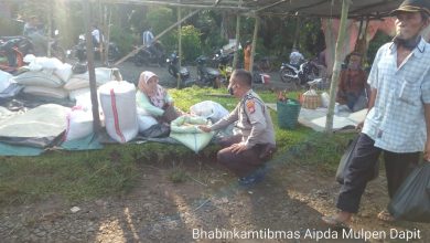 Photo of Polres Bengkulu Tengah Himbau Pedagang Patuhi Prokes Covid-19