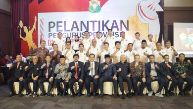 Photo of Wagub Bengkulu Hadiri Pelantikan Pengurus PBSI Provinsi Bengkulu