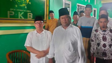 Photo of Anggota DPRD Provinsi Bengkulu Suimi Fales Kedatangan Ulama Gus Muwafiq